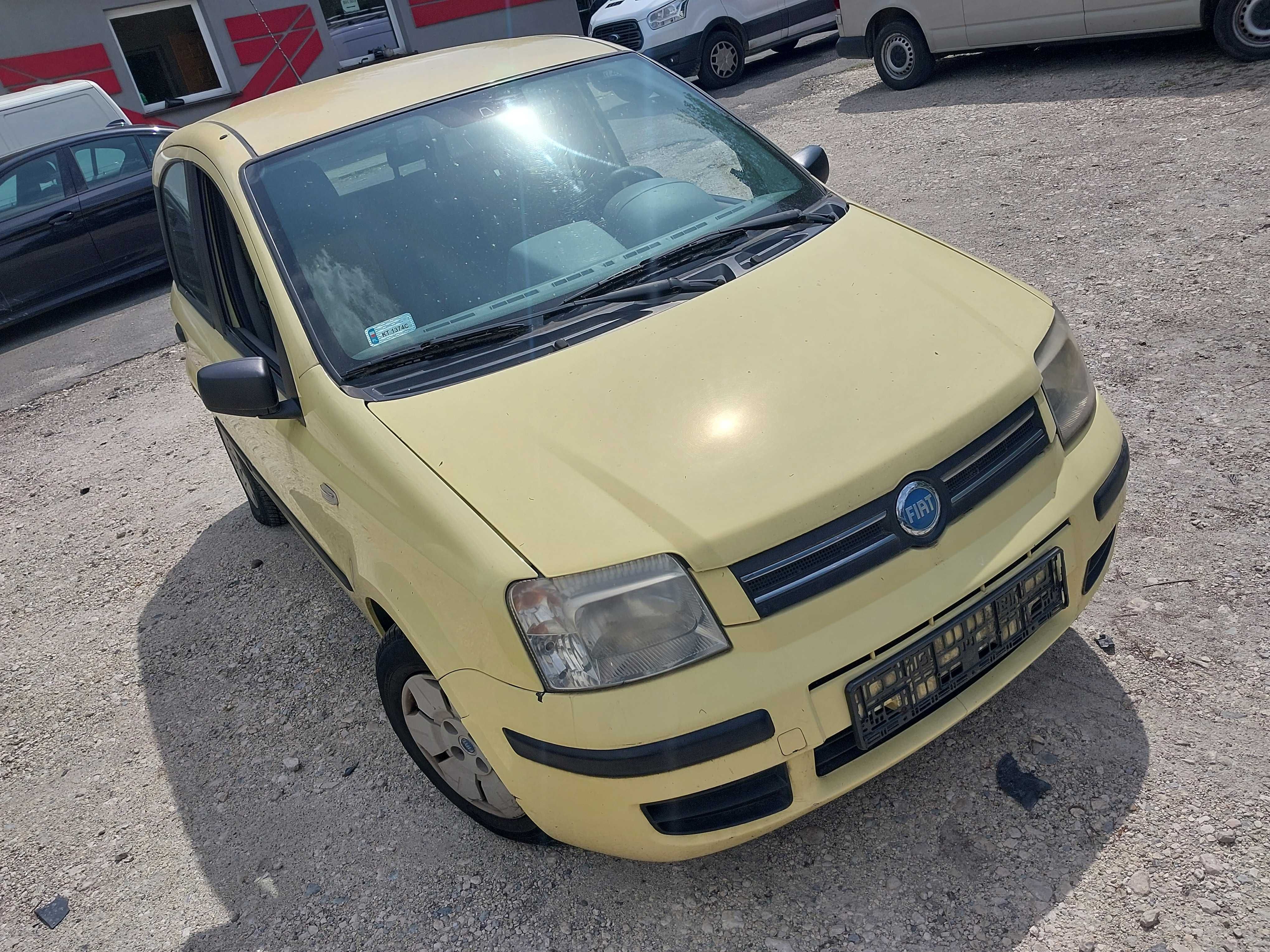 Posiadam czesci fiat panda 1.1  2005r