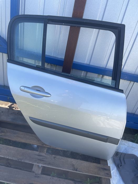 Drzwi prawe lewe przód tył Renault Megane 2 ll Lift kombi ted69