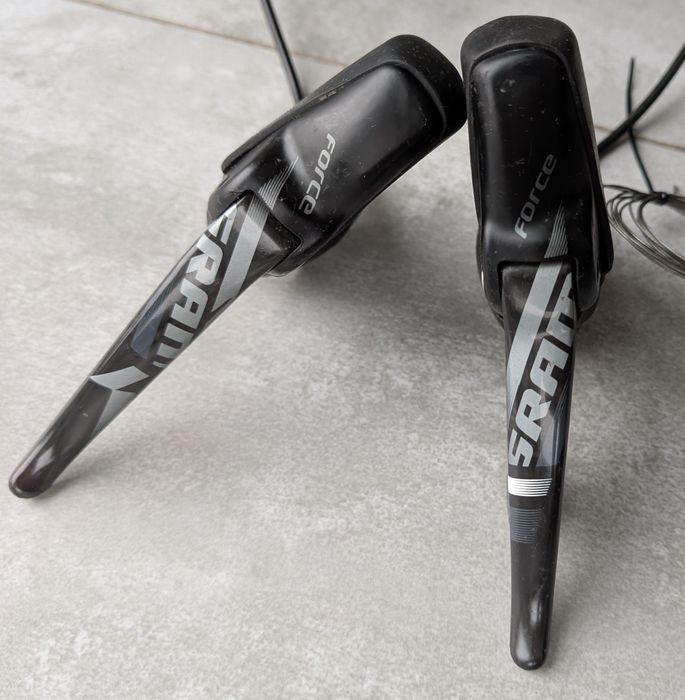 Klamkomanetki Sram Force CX1 Carbon  flat mount