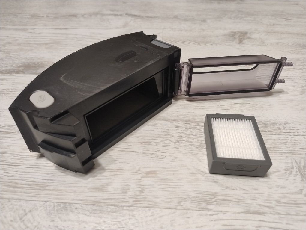 Pojemnik na śmieci + Nowy filtr Irobot Roomba i3, i5, i7, e5, j5