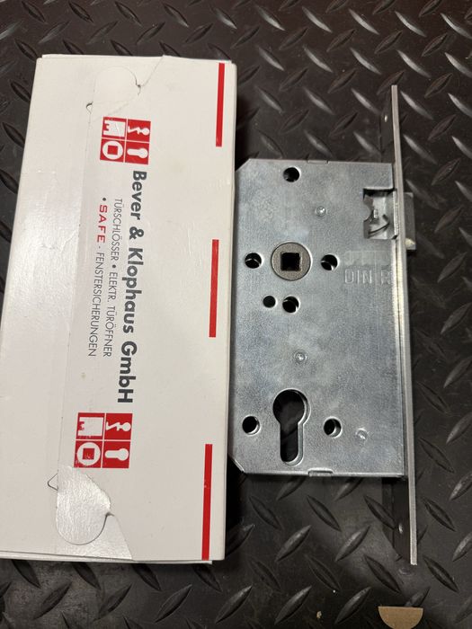 Ручка захисна із броненакладкою Abus