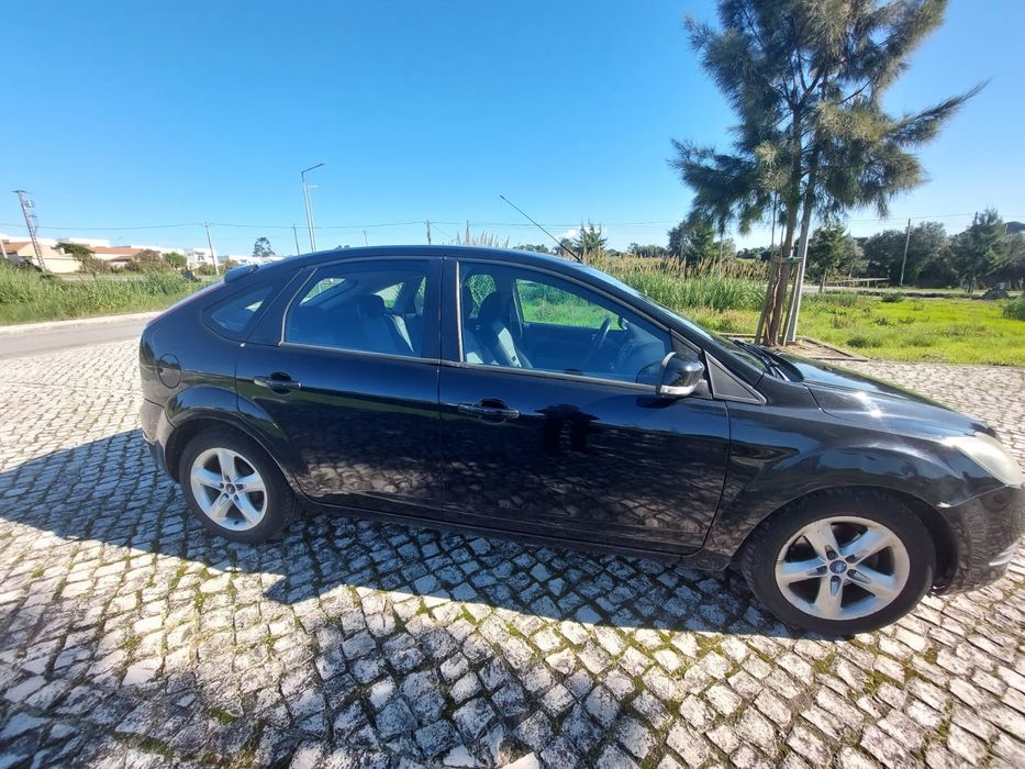 Ford Focus  2011