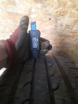 Шини Goodyear EfficientGrip SUV 225/65 R17 102H Б/У 6 мм