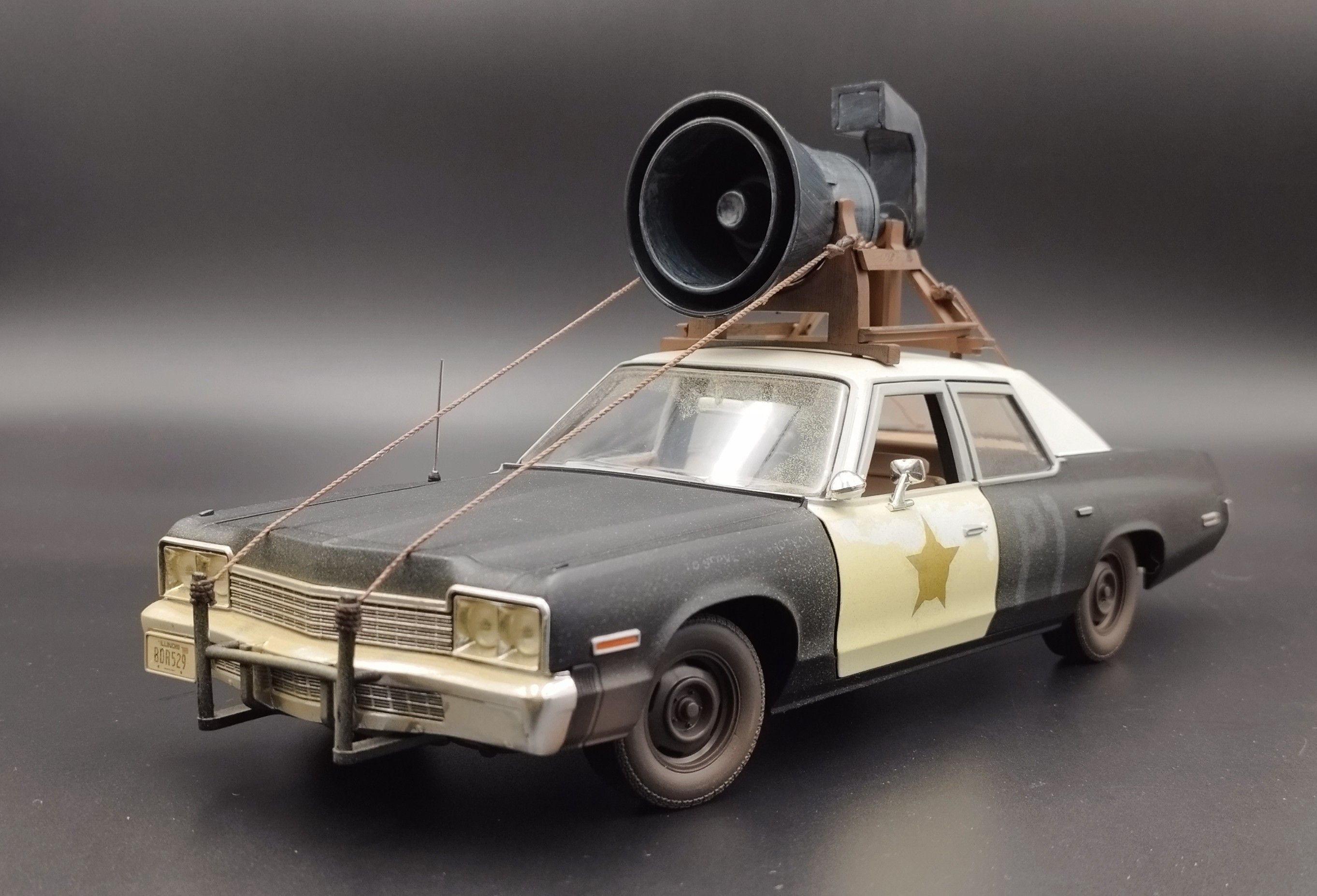 1:18 Joyride BLUES BROTHERS  Movie Car Police 1974 Dodge Monaco model