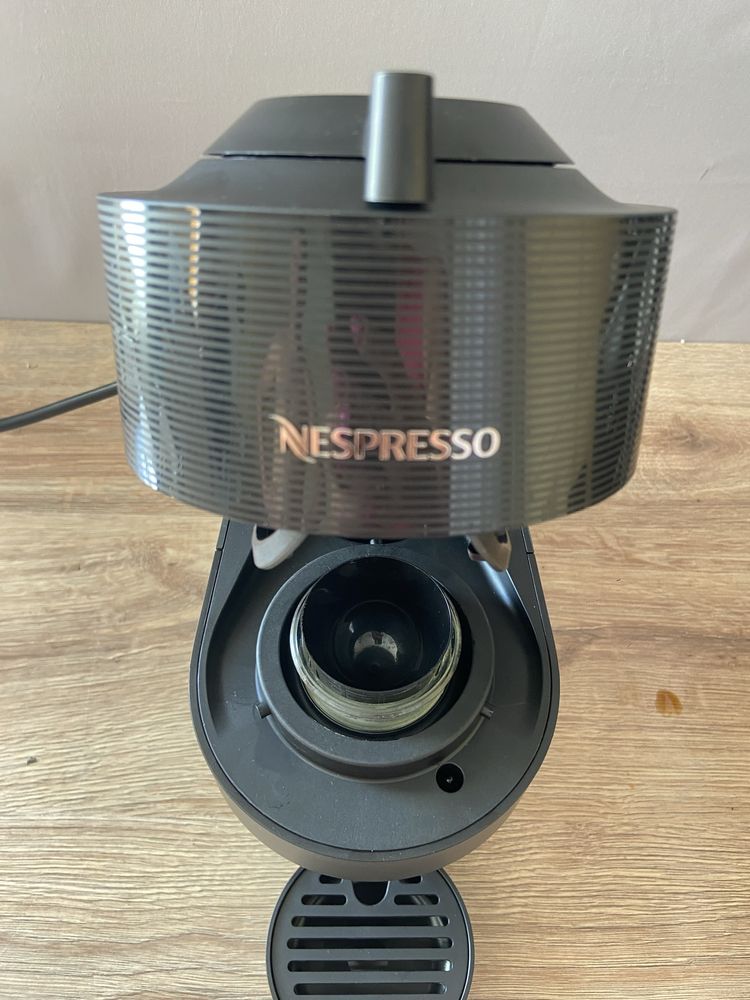 Ekspres Nespresso Vertuo Pop czarny