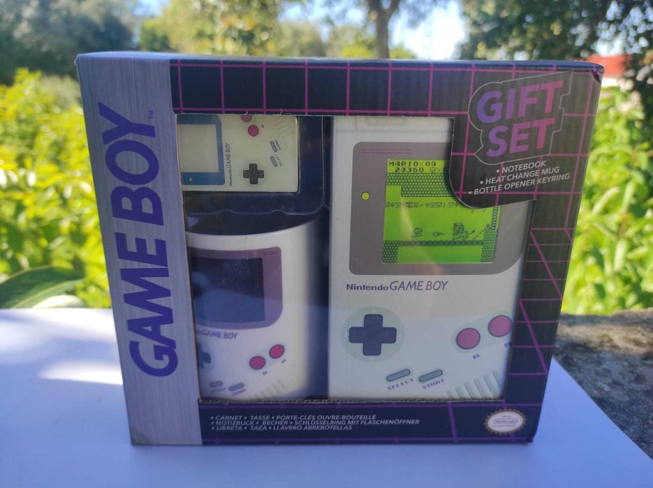 Nintendo Game Boy DMG-01 + Jogos + Acessórios Paladone