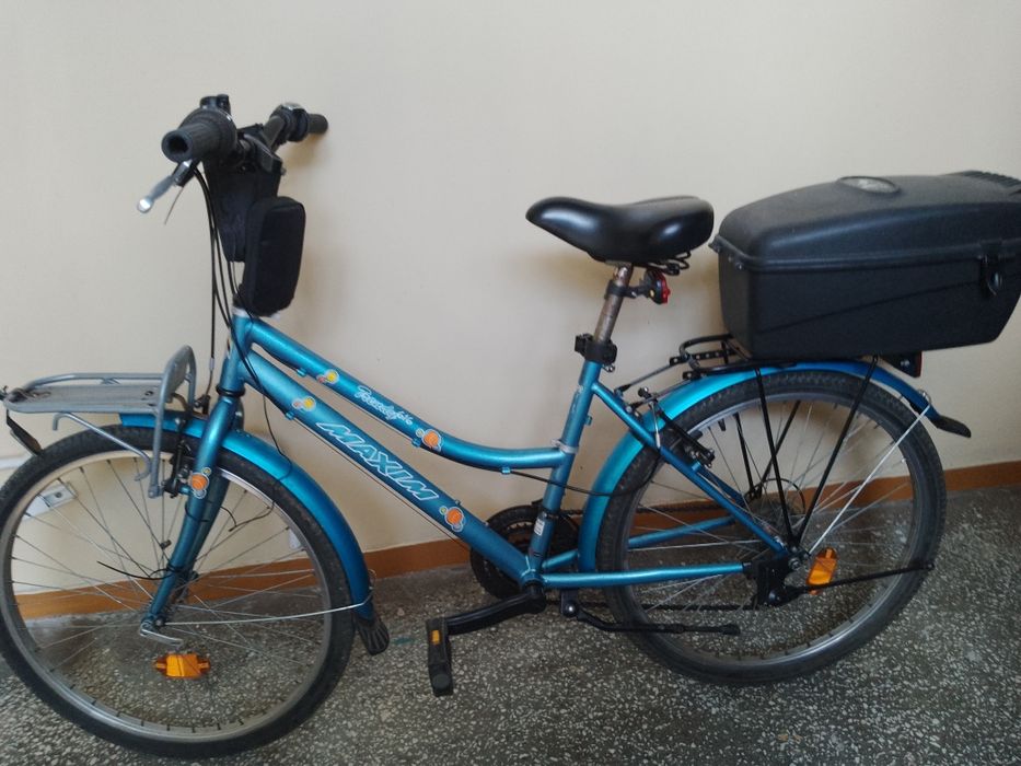 Rower, koła 24 cale, z wyposażeniem