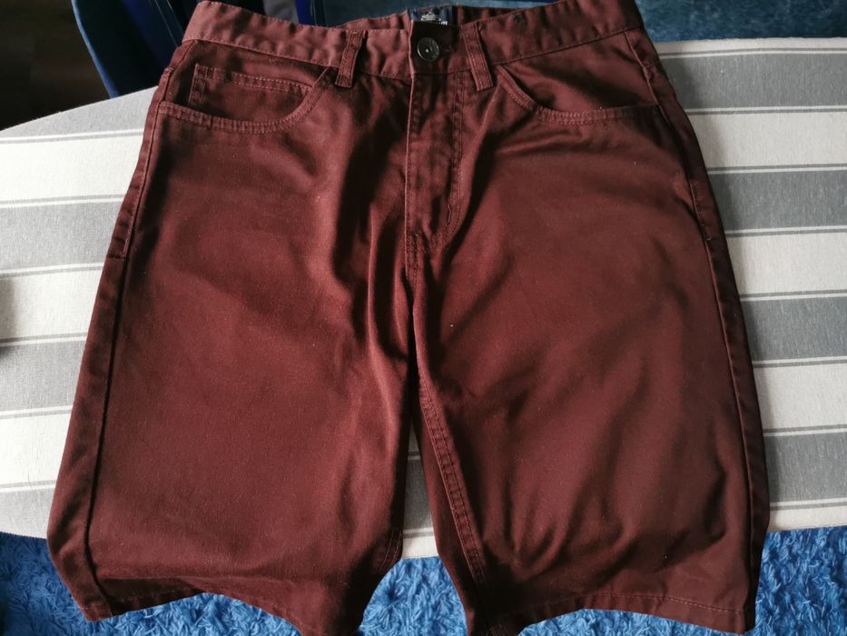 Шорты бордовые Industrizale размер S