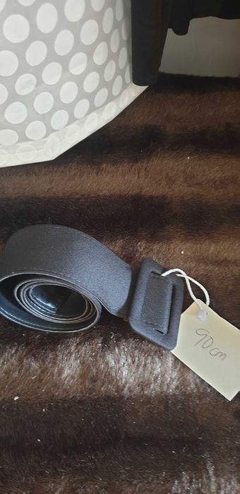Cinto preto de 90 cm