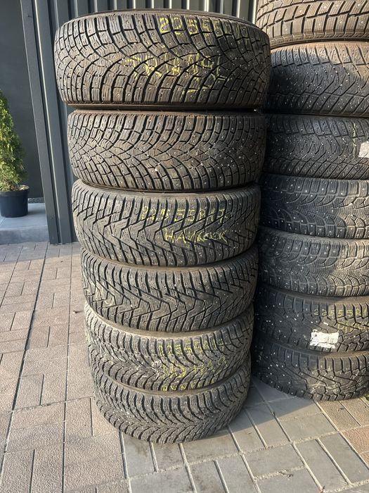 Шини 225/55 R17 Hankook  Ice пари та  комплекти зима