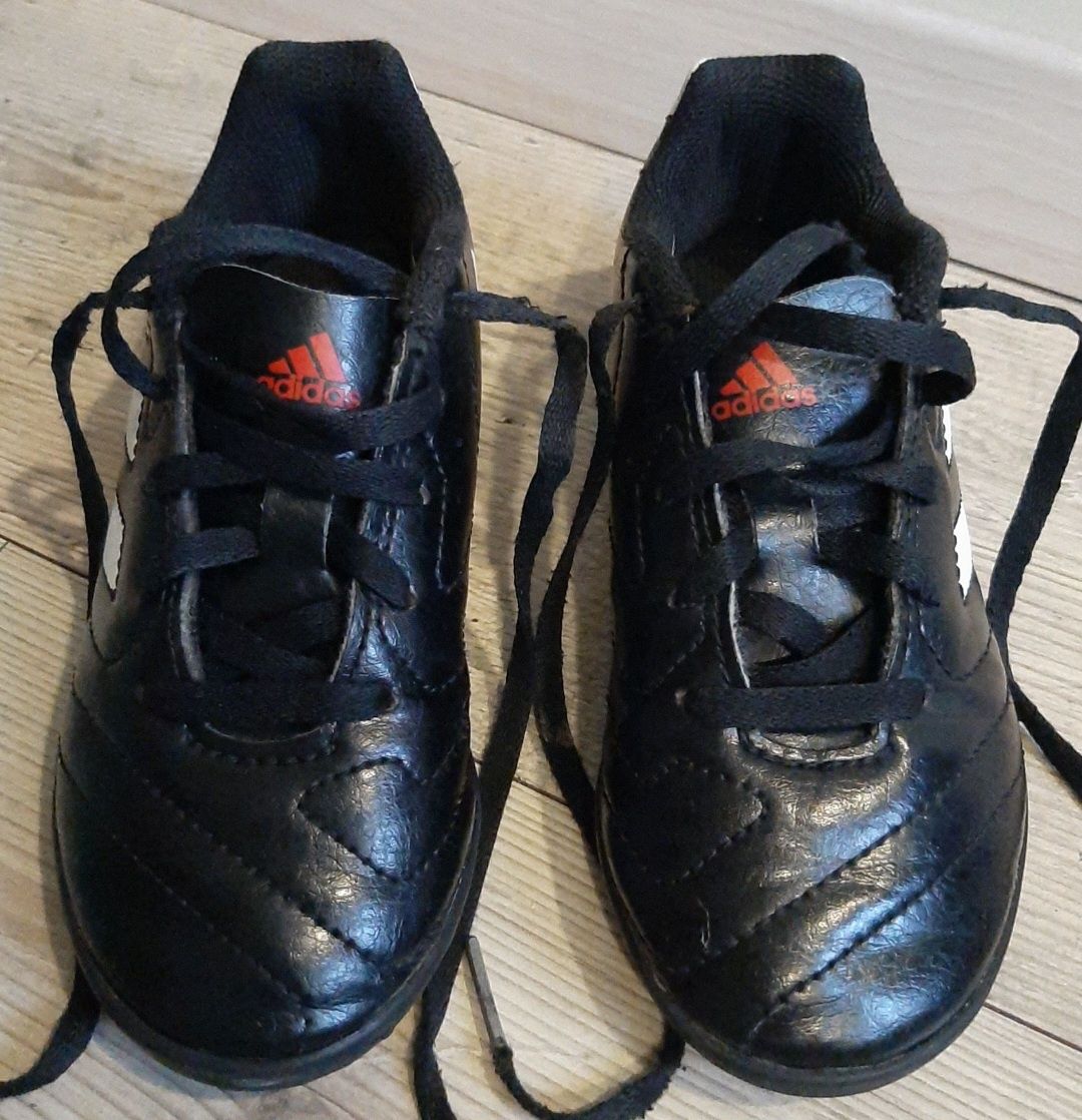 Сороконіжки футбольні Adidas (р.29)