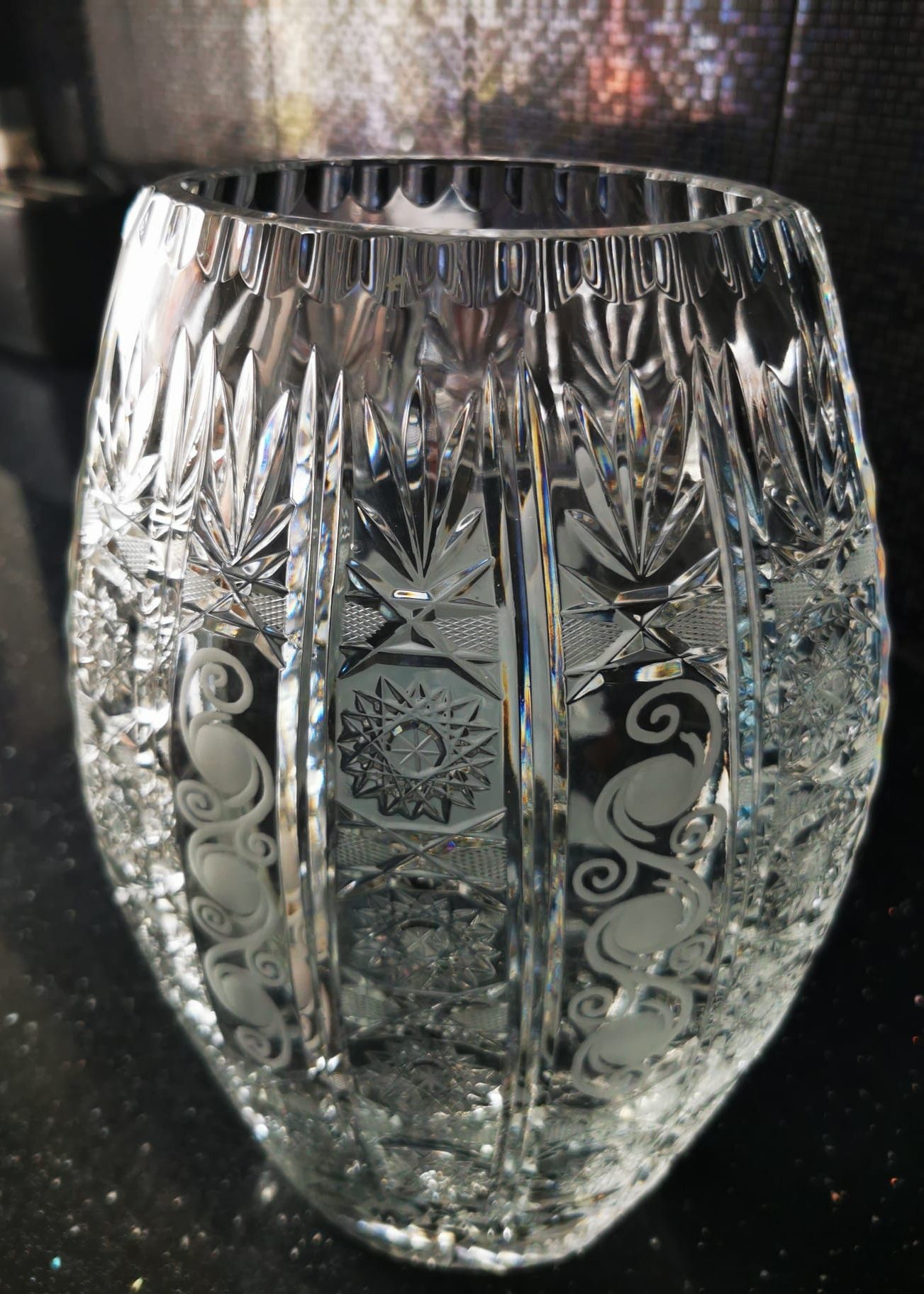 Piękny, wielki, wazon kryształowy PRL.