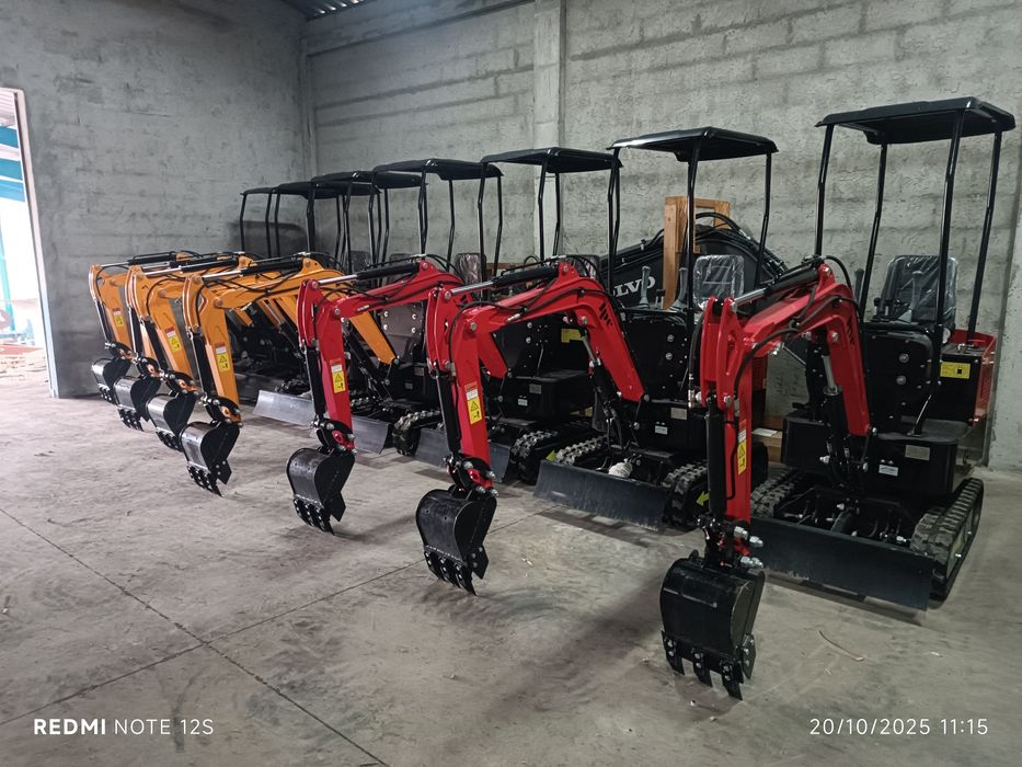 Mini giratórias escavadoras novas de 1200kg