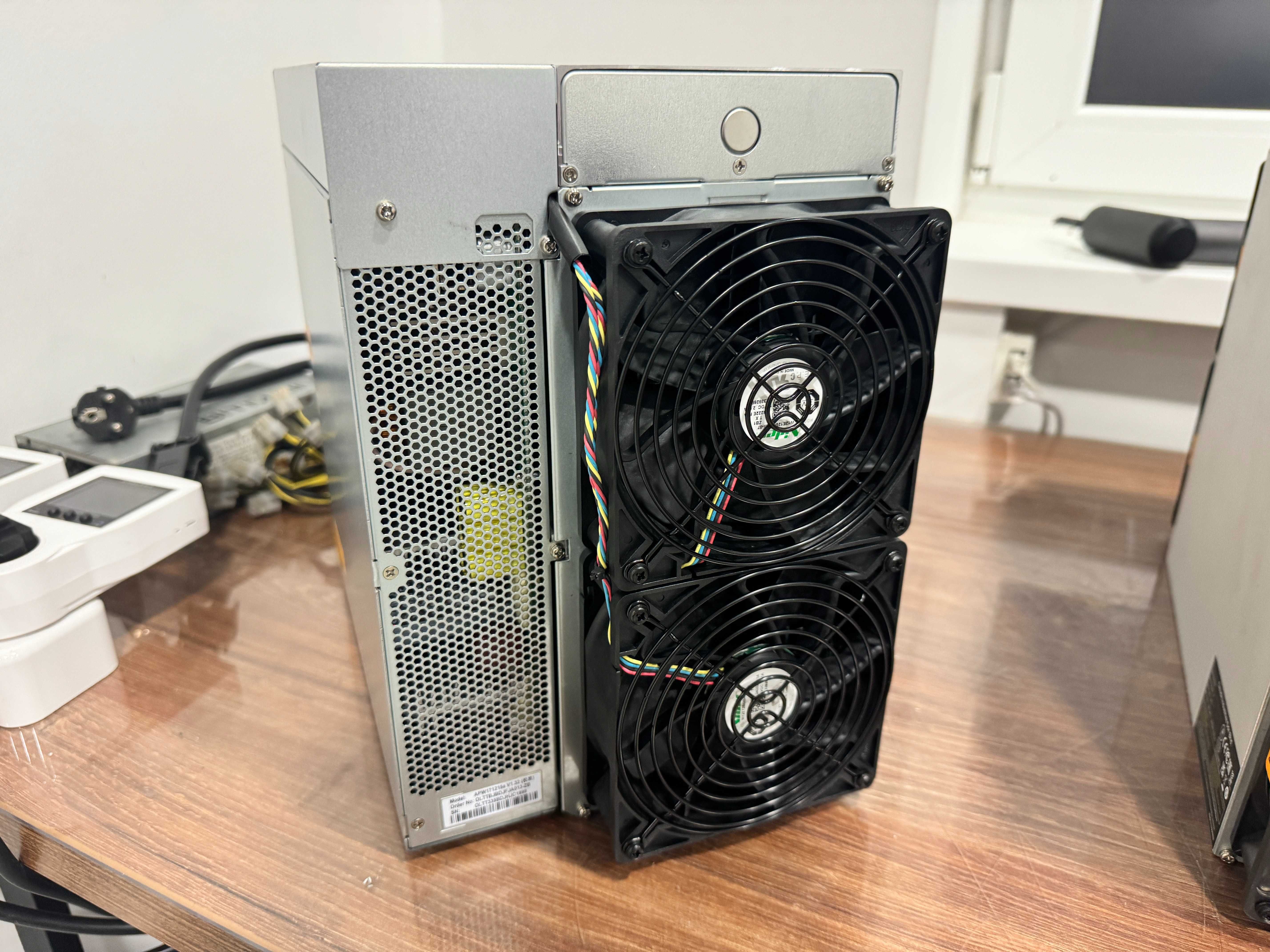 Новий Майнер! Antminer L9 15 Gh Amlogic miner Asic Bitmain + Гарантія