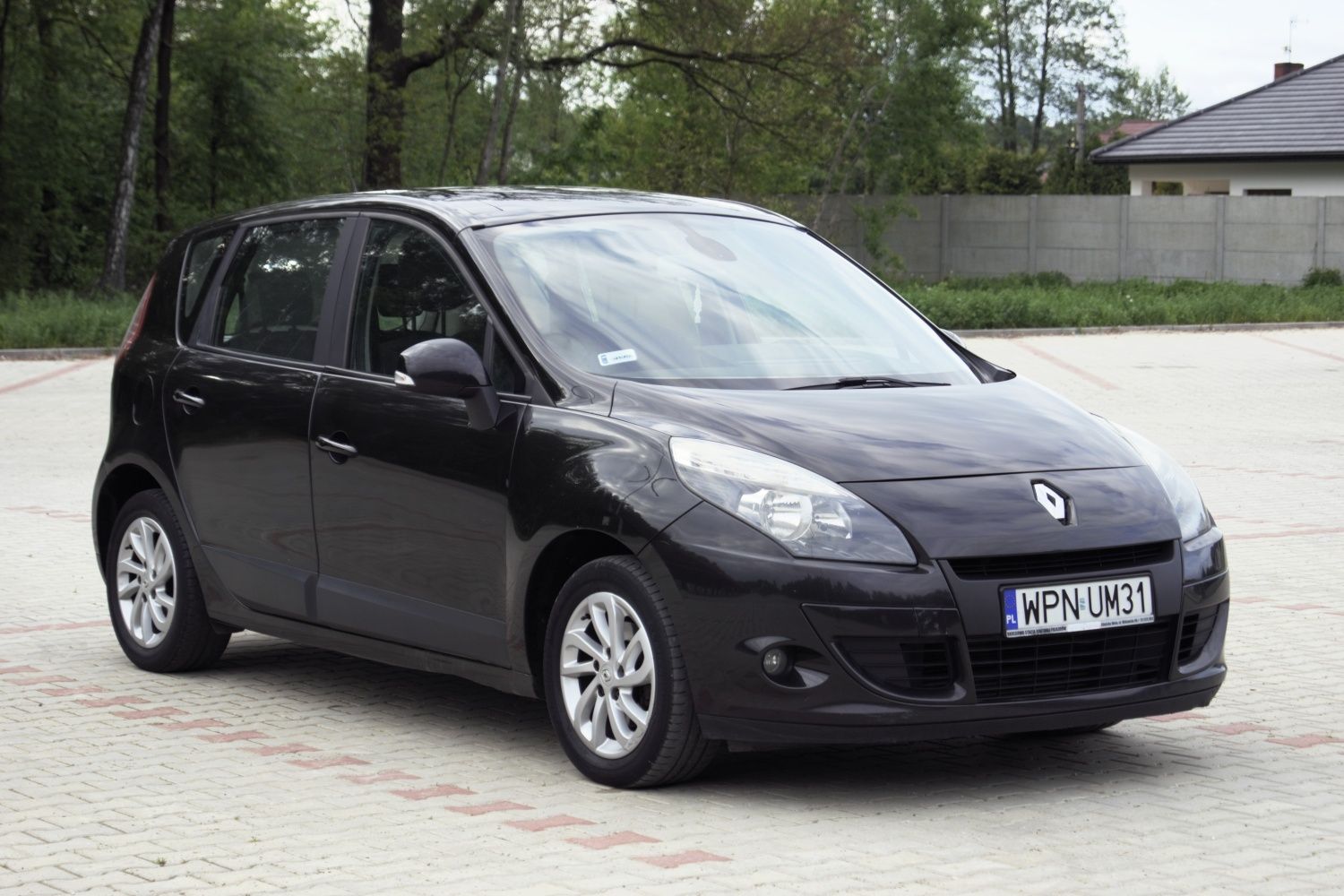 Renault Scenic 3 zadbany egzemplarz z panorama i nawigacją