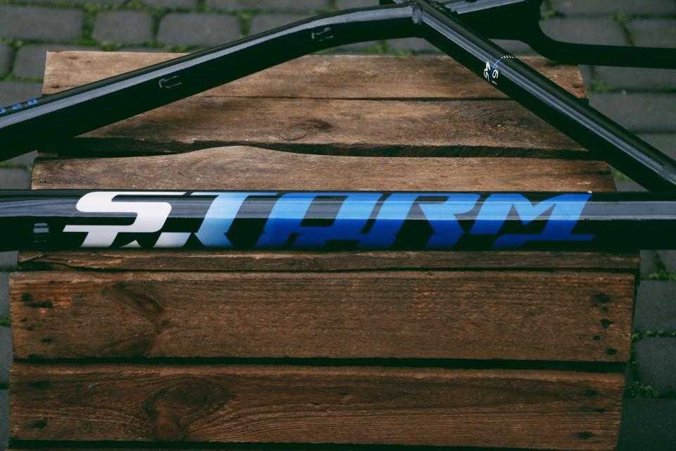 Rama aluminiowa Storm Aero 2.0, rozm. 19", męska