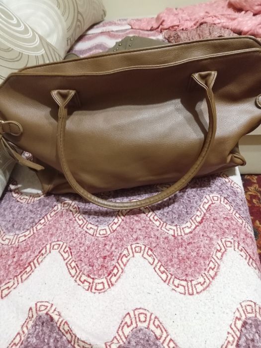 Сумка жіноча в ідеальному стані