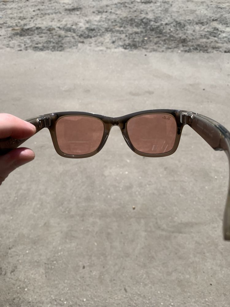 Ray-ban META wayfarer самозатемняючі watermelon red - clear фотохромні