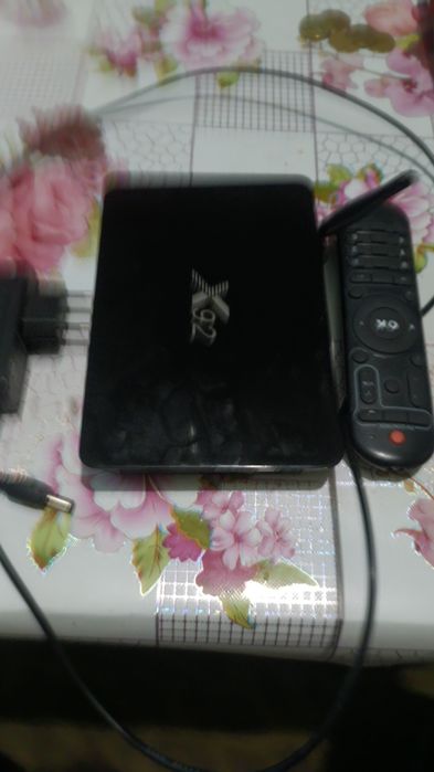 Продам  Смарт X92 3/32  тв box android