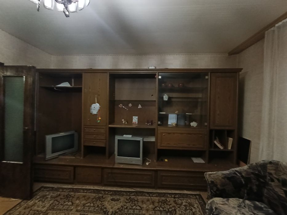 Безкоштовно , самовивіз