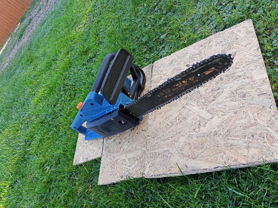 Piła łańcuchowa elektryczna