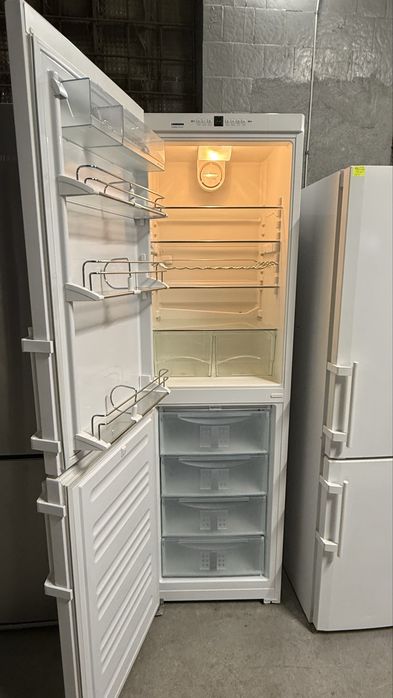 Холодильник Liebherr комбинований SN-T 56064 двухкамерний