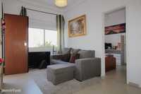 ALMADA - Apartamento T3 + ANEXO e Quintal com 60m2!