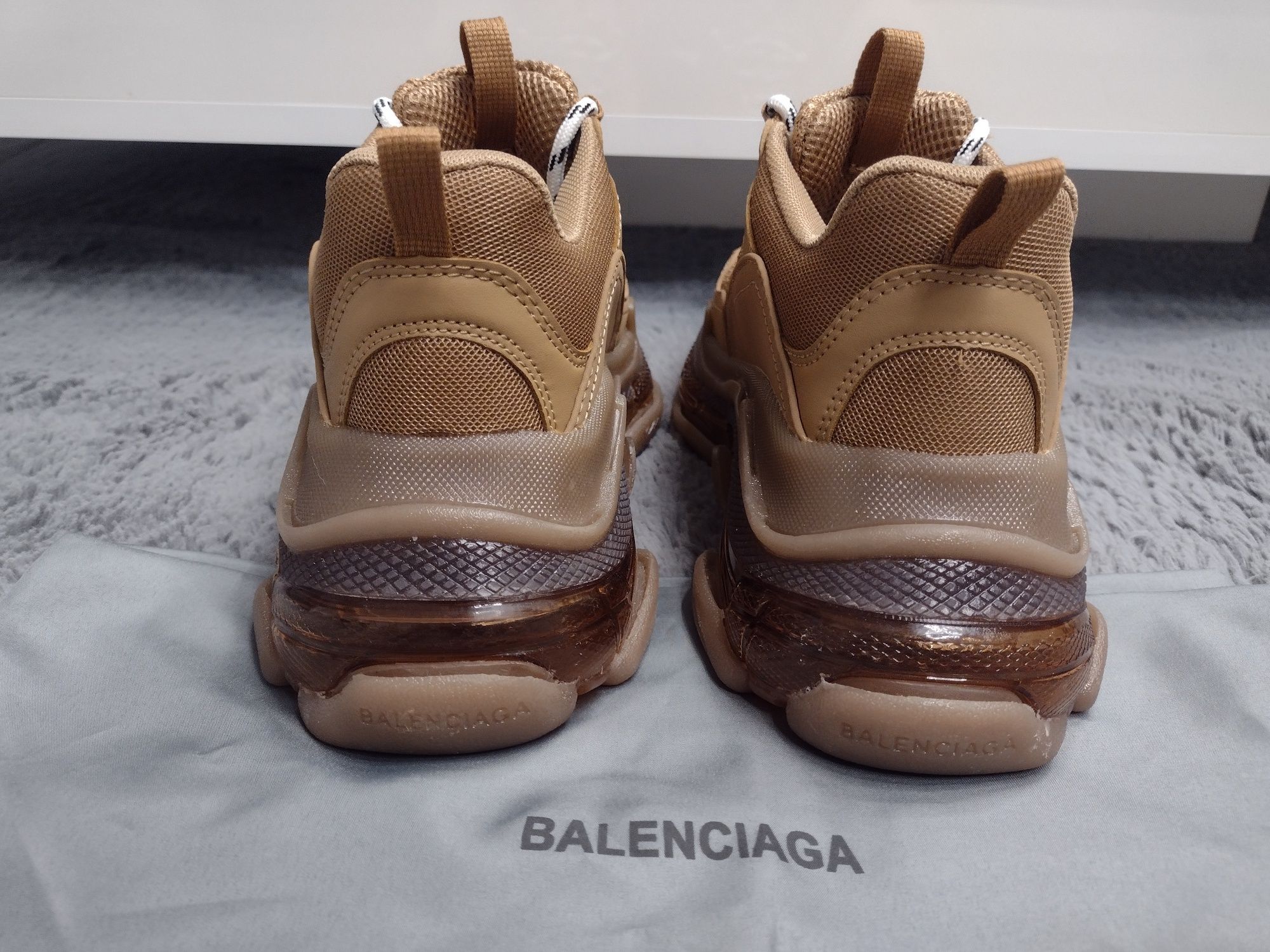 Balenciaga triple s 37