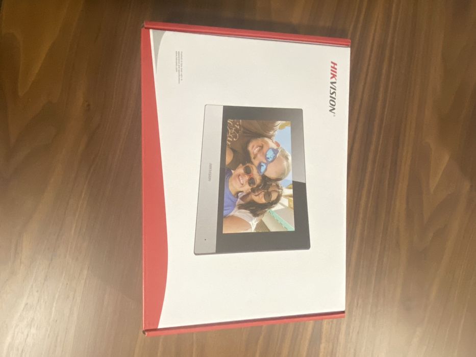 HIKVISION versão internacional Monitor interno