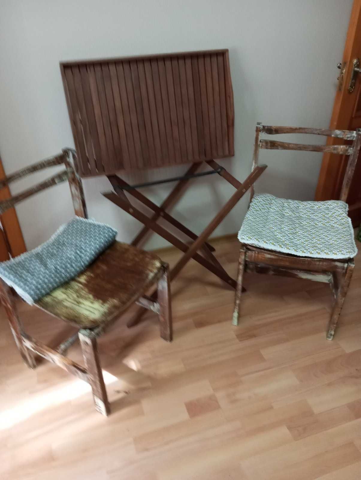Продается мебель для дачи.