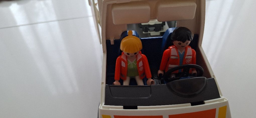 Karetka playmobil 6685