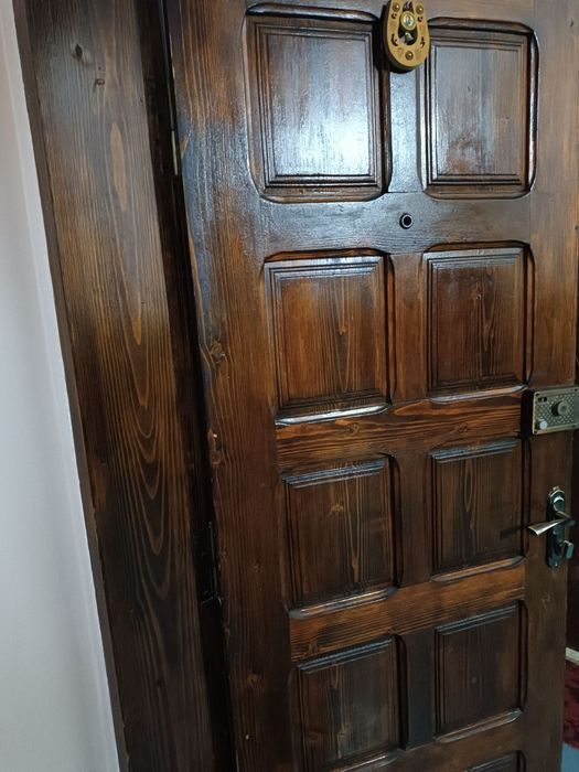 Продам вхідні двері