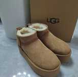 UGG Classic Ultra Mini Platform Boot 37
