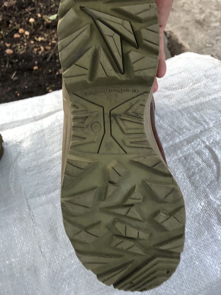 Продам берцы