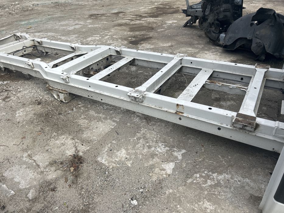 Rama bliźniak Crafter Sprinter