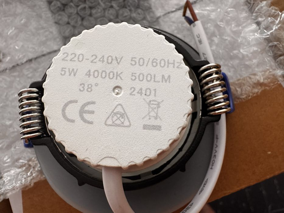 Focos teto pretos 4000k 5 w