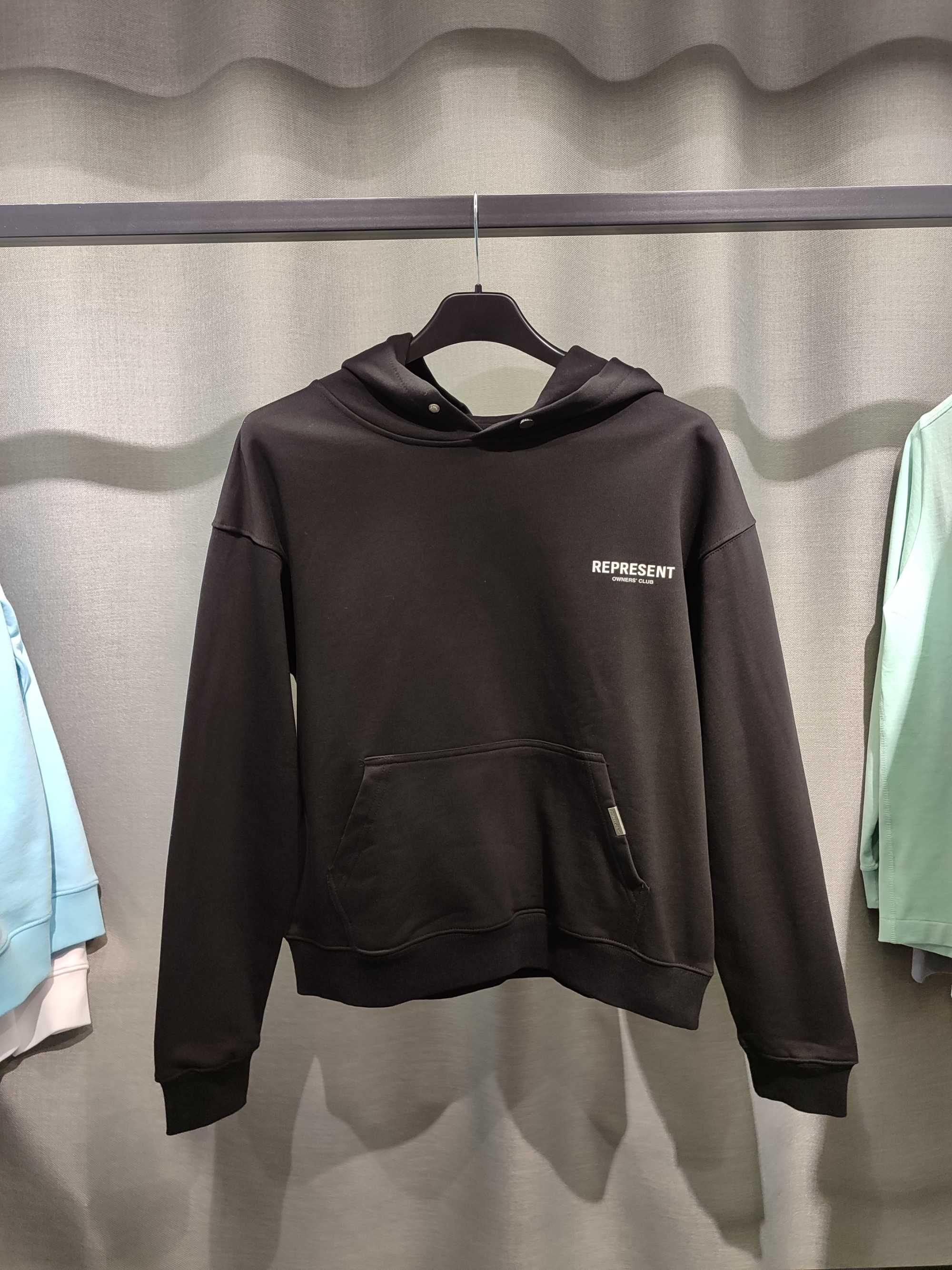 Худі REPRESENT Owners Club Hoodie Black