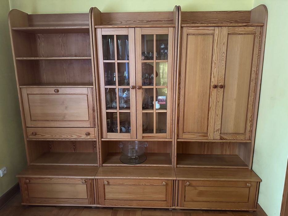 Meble sosnowe komplet witryny, barek, szafka