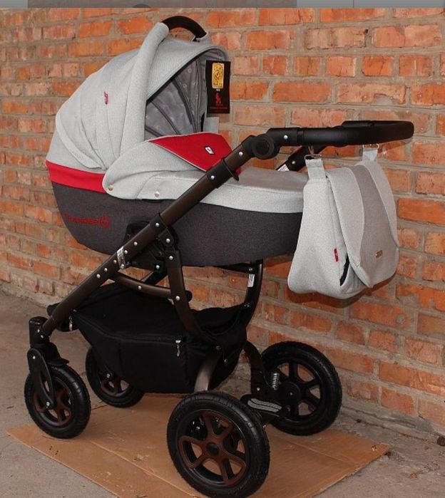 Tutek Grander Play детская коляска 2 в 1
