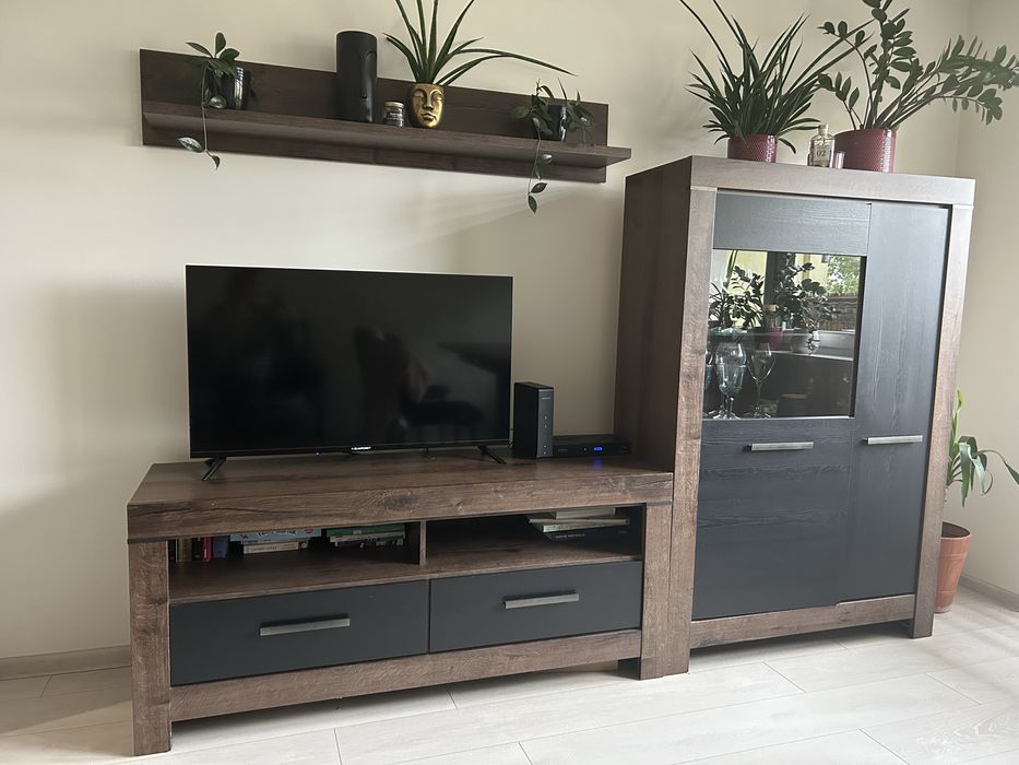 Zestaw mebli do salonu+ duzy nowy stol
