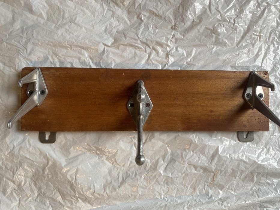 Вінтажна вішалка часів ссср