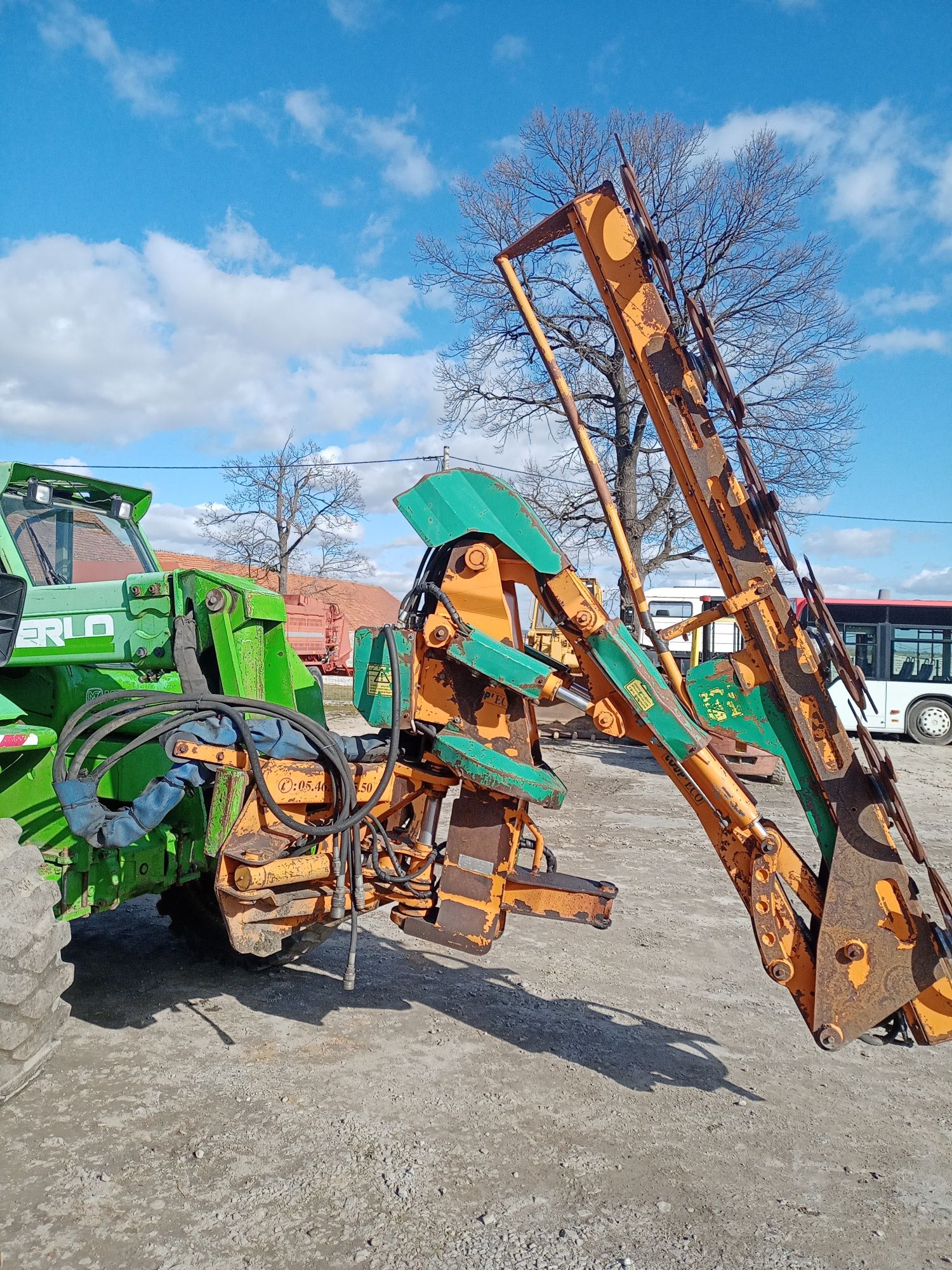 Kosiarka hydrauliczna do Merlo roto i inne skosowana uchylna