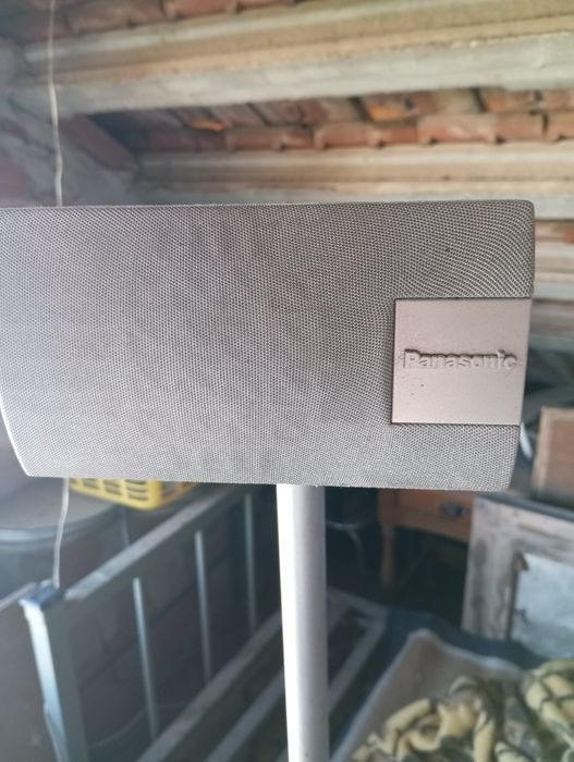 Colunas de pé panasonic