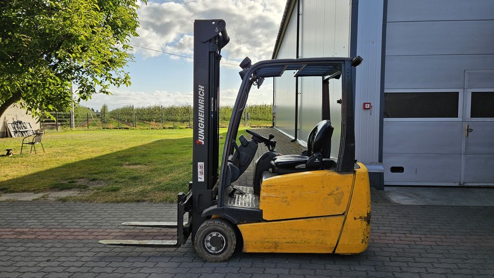 Wózek Widłowy Jungheinrich EFG 216K triplex Przesuw boczny elektryczny