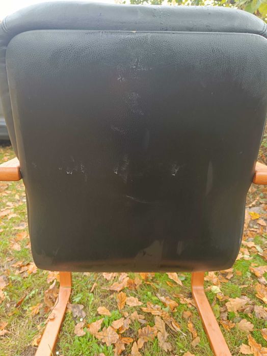 Krzesło biurowe konferencyjne drewniane czarne