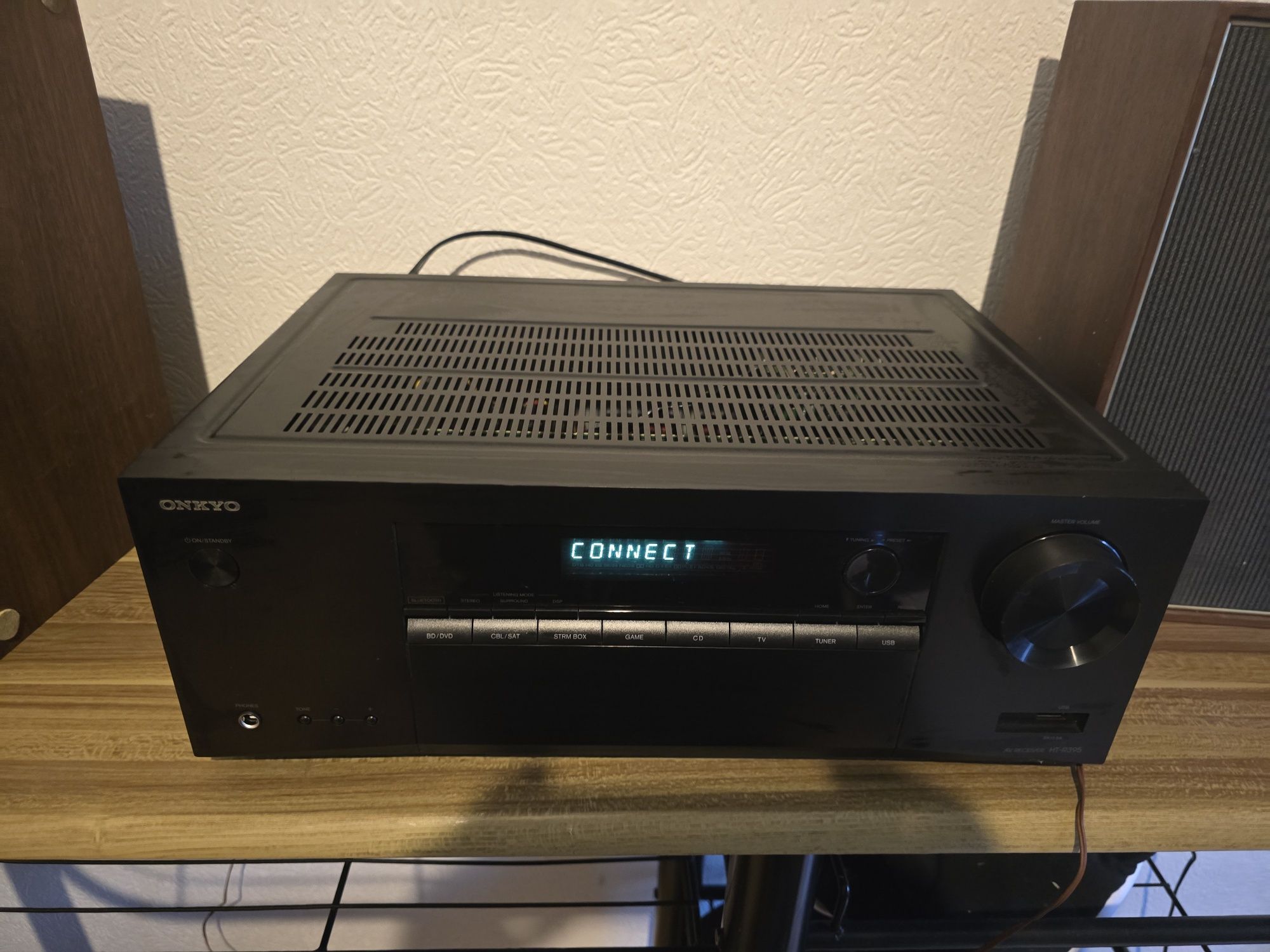 Amplituner onkyo ht r 395 5.1
