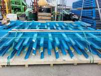 Cantilever duplo 4 mts (A) Braços 0.60 mts 8 braços cada lado