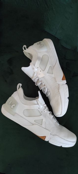 Under Armour UA TriBase Reign 4 Pro Reflect rozmiar 44 (28 cm)