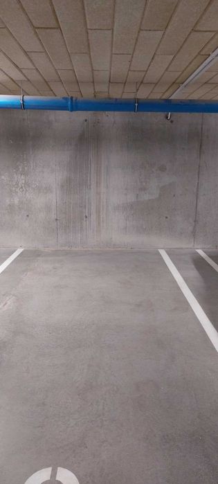 Wynajmę miejsce parkingowe w garażu podziemnym w nowym bloku