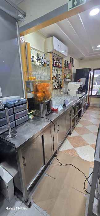 Aluga-se loja em Fernão Ferro